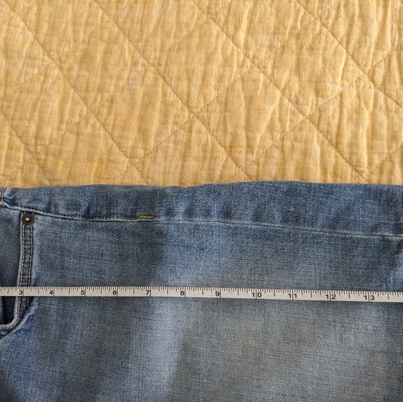 Joe fresh shorts size 6/28 - Picture 5 of 5